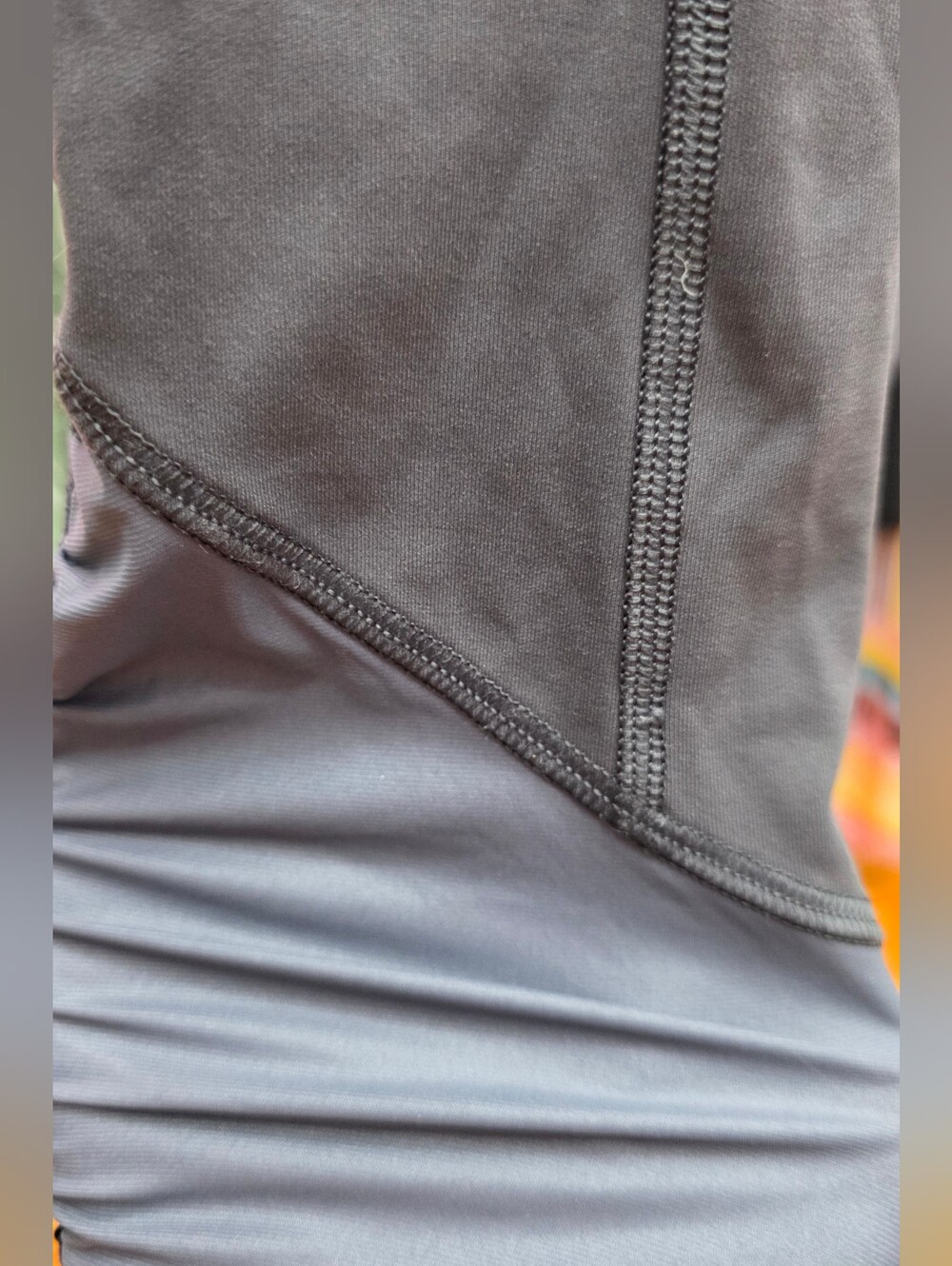 lululemon athletica High-Rise Charcoal Cropped Leggings with Pink Coral Sz 4 - Picture 5 of 12